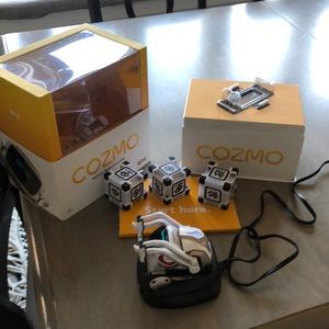 Anki Cozmo